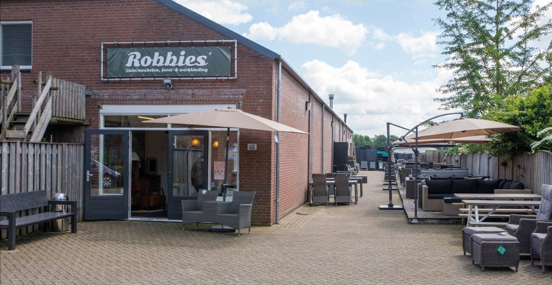 Experience_Store_-_Robbies_Meubelen_3